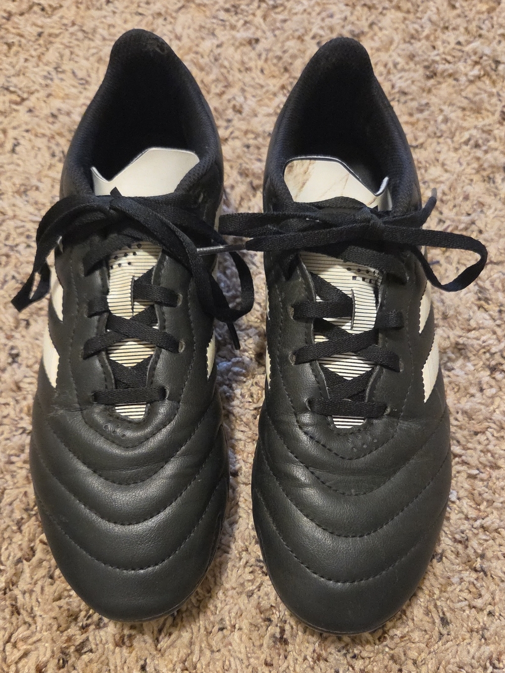 Adidas Boys Black Soccer Cleats Size 6.5